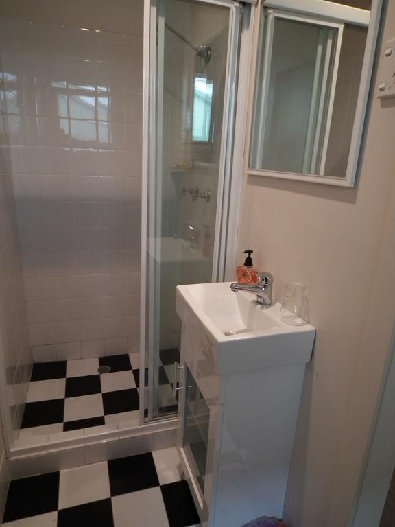 Frenchs Forest Bed And Breakfast Sydney Ruang foto