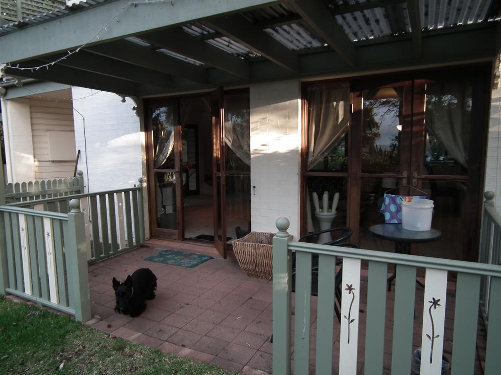 Frenchs Forest Bed And Breakfast Sydney Bagian luar foto
